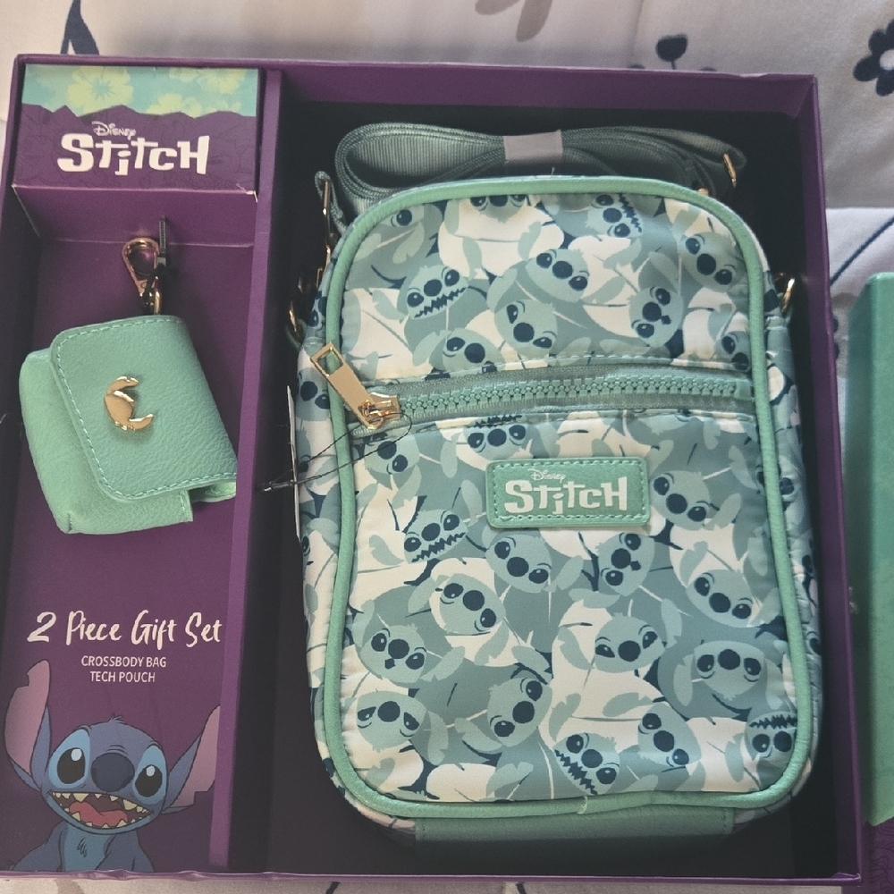 Disney Stitch  Bag Set. Crossbody - Picture 2 of 7